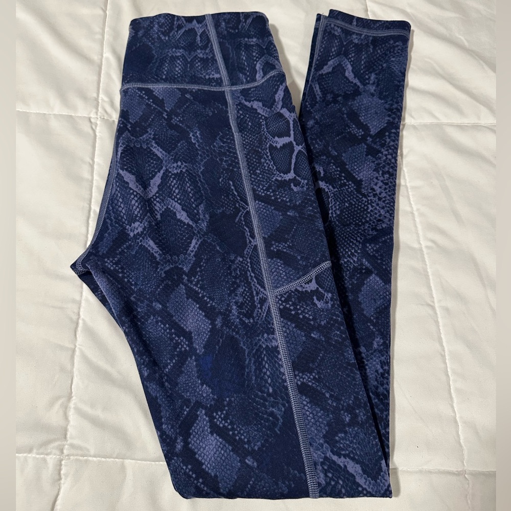 Victoria's Secret Navy Snake Print Leggings
